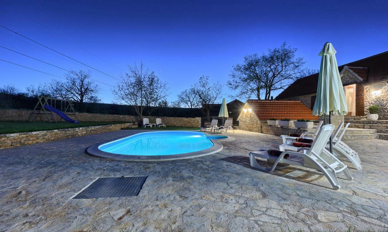 Country house Dalmatia Stone House - Heated Pool *