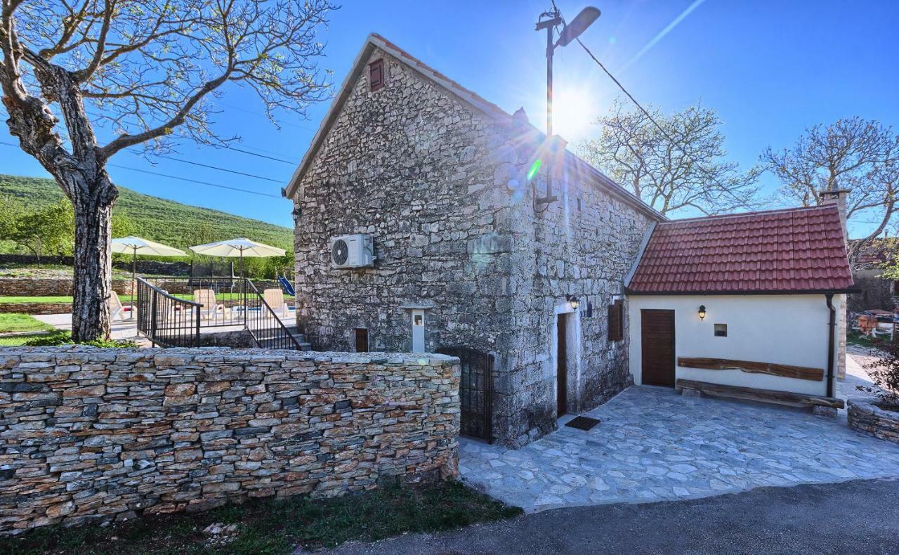 Dalmatia Stone House - Heated Pool Country house Biorine