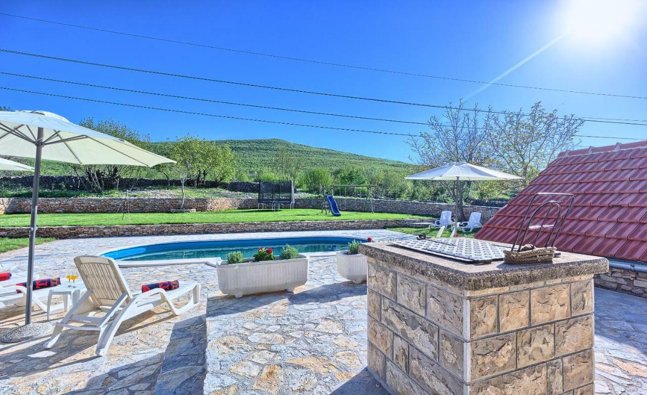 Dalmatia Stone House - Heated Pool Country house *